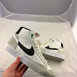 Nike Blazers Shoes size 9.5